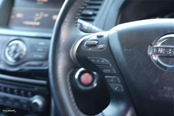 2018 Nissan Pathfinder ST R52 Series III