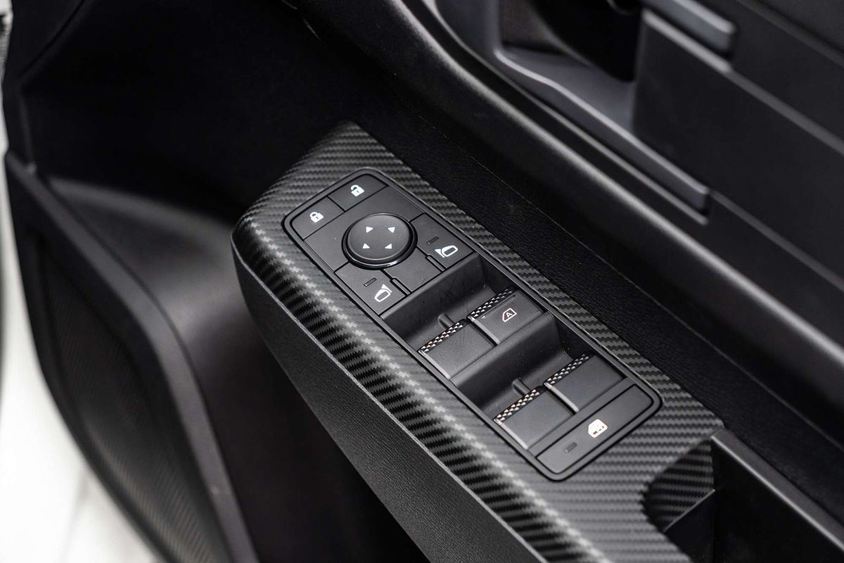 2025 Mitsubishi Triton GLX+ MV 4X4