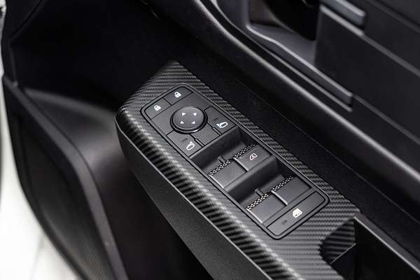 2025 Mitsubishi Triton GLX+ MV 4X4