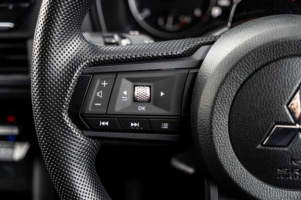 2025 Mitsubishi Triton GLX+ MV 4X4