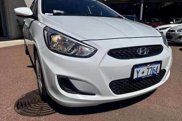 2018 Hyundai Accent Sport RB6