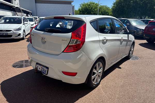 2018 Hyundai Accent Sport RB6