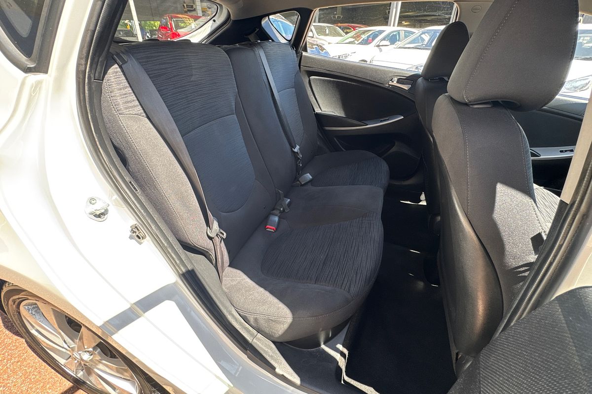 2018 Hyundai Accent Sport RB6