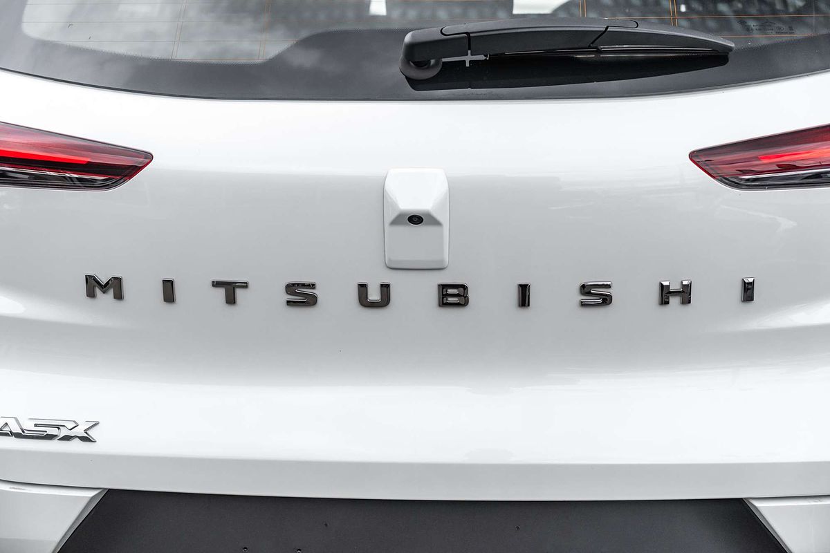2025 Mitsubishi ASX LS XE