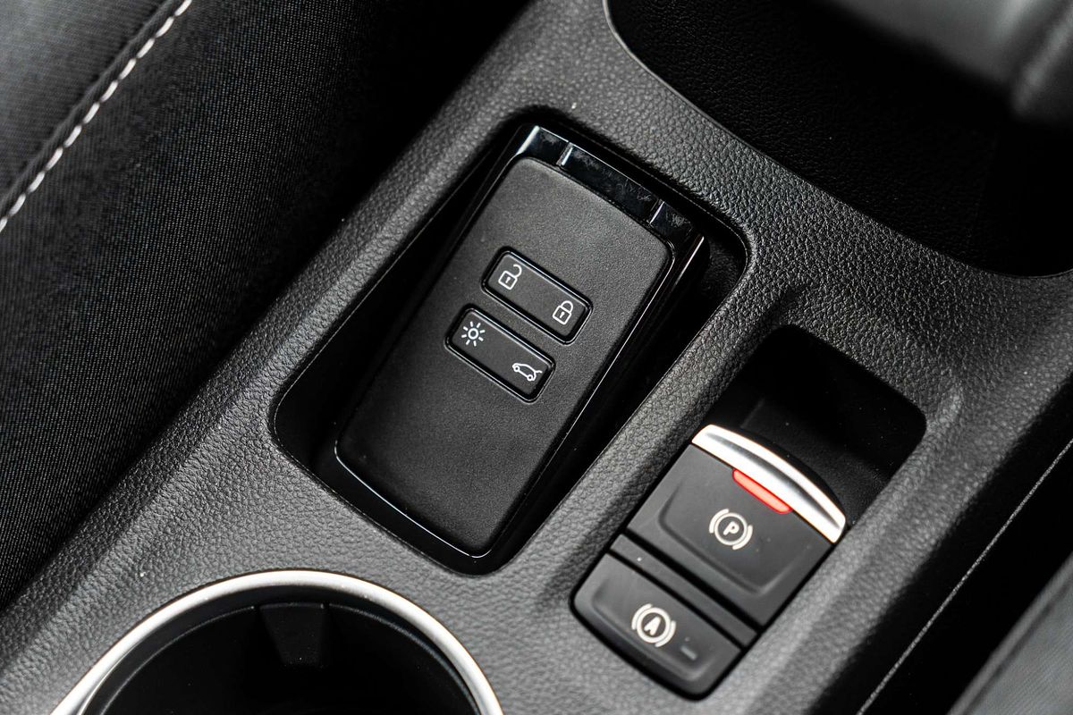 2025 Mitsubishi ASX LS XE