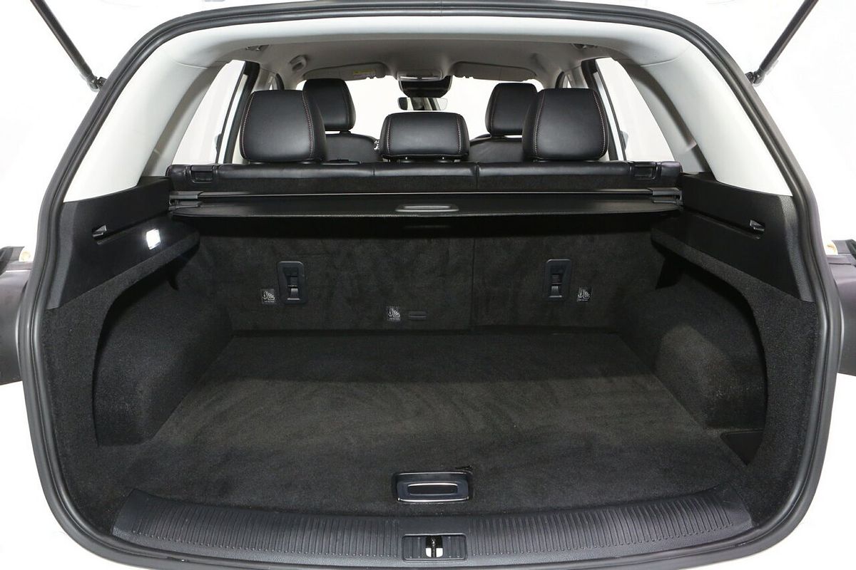 2024 MG HS Vibe SAS23