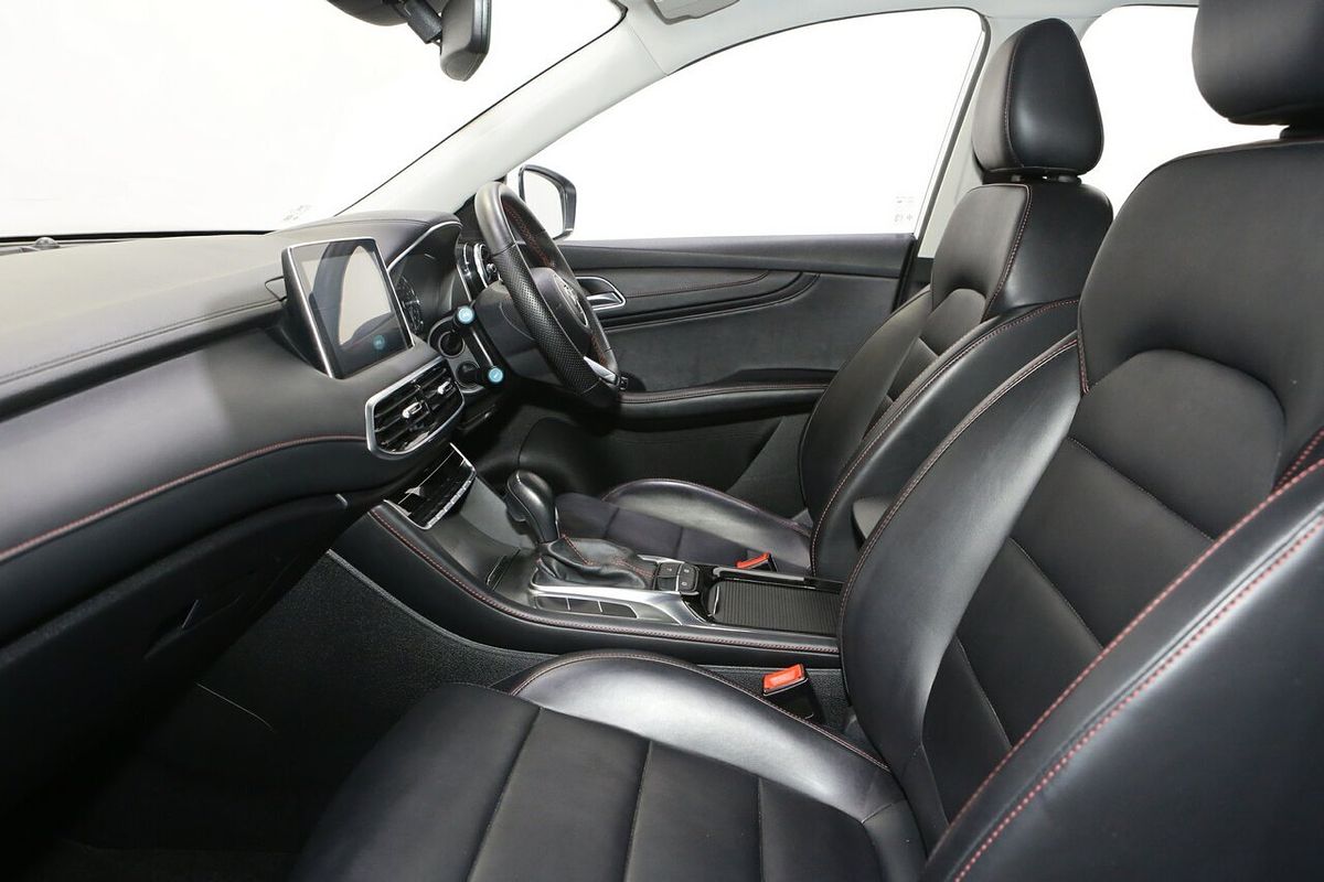 2024 MG HS Vibe SAS23