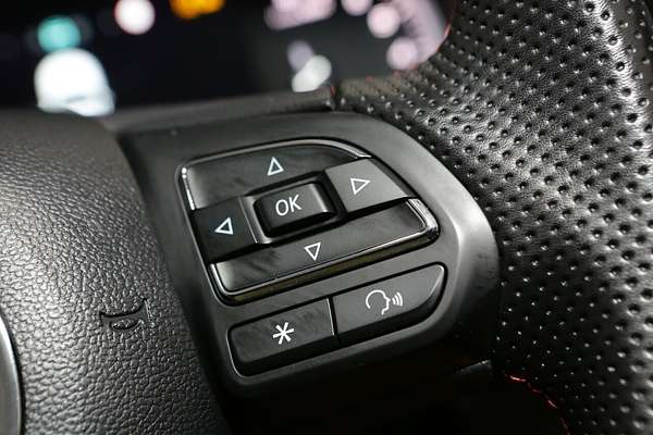 2024 MG HS Vibe SAS23