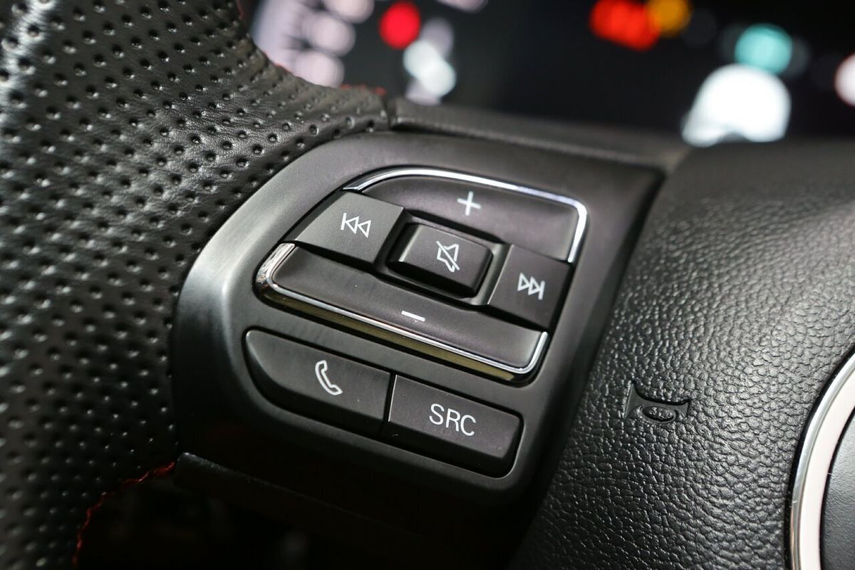 2024 MG HS Vibe SAS23