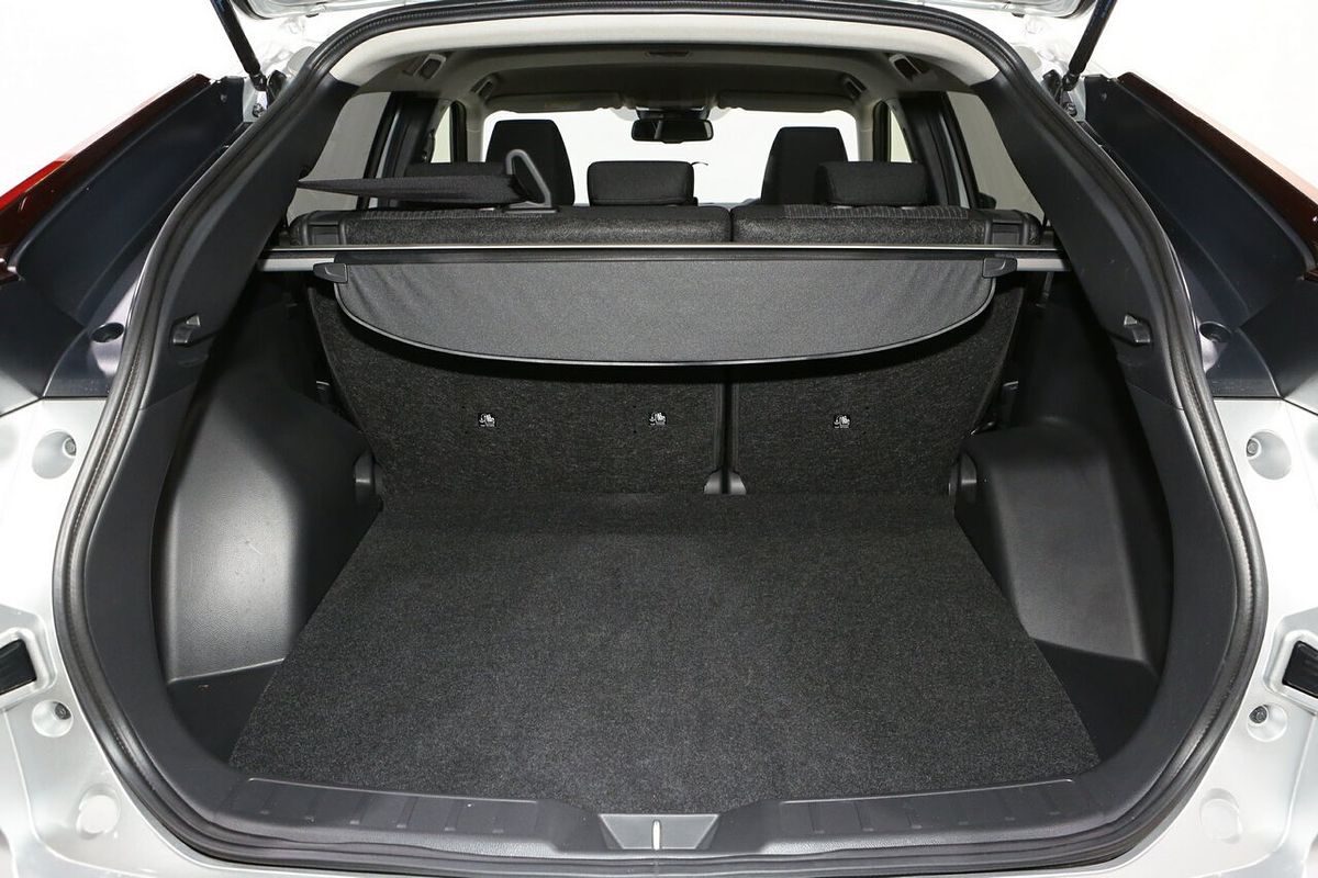 2024 Mitsubishi Eclipse Cross LS YB