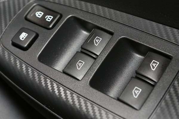 2024 Mitsubishi Eclipse Cross LS YB