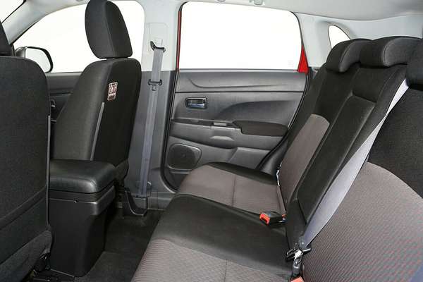 2019 Mitsubishi ASX ES XC