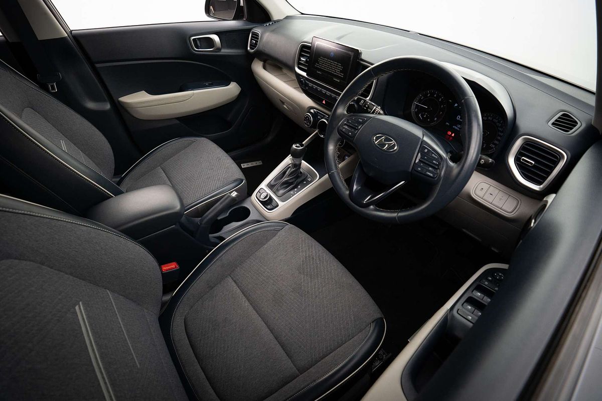 2020 Hyundai Venue Elite QX