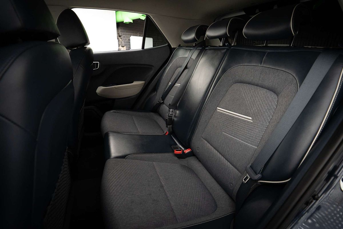 2020 Hyundai Venue Elite QX