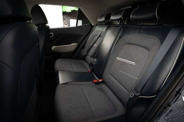 2020 Hyundai Venue Elite QX