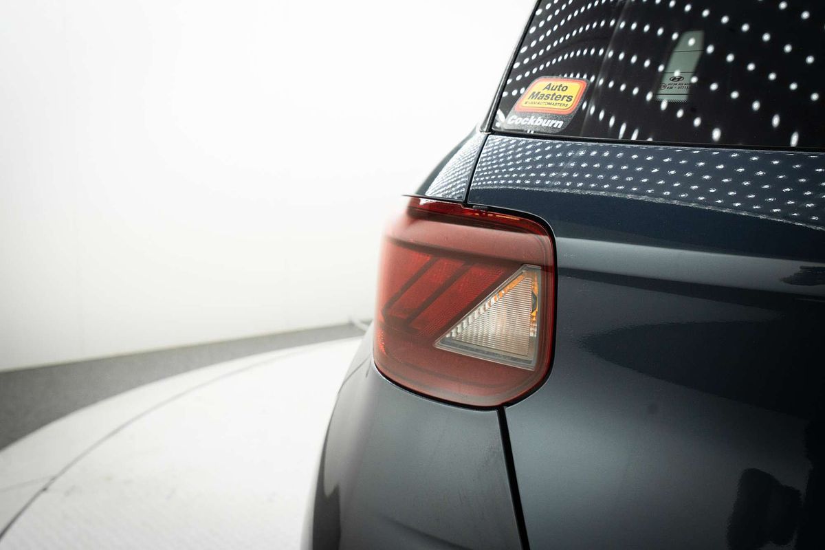 2020 Hyundai Venue Elite QX