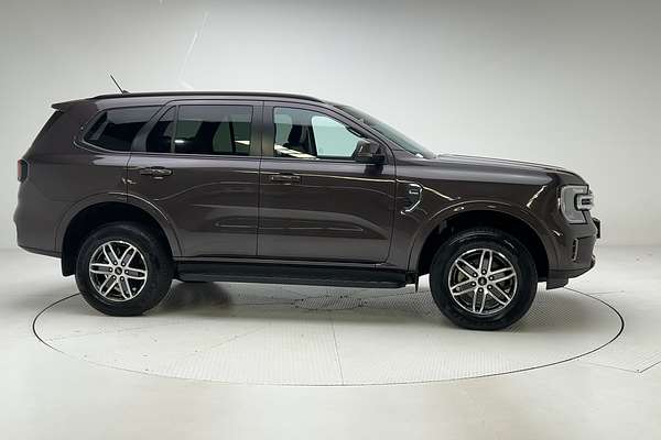 2023 Ford Everest Trend 2.0L thumb-8