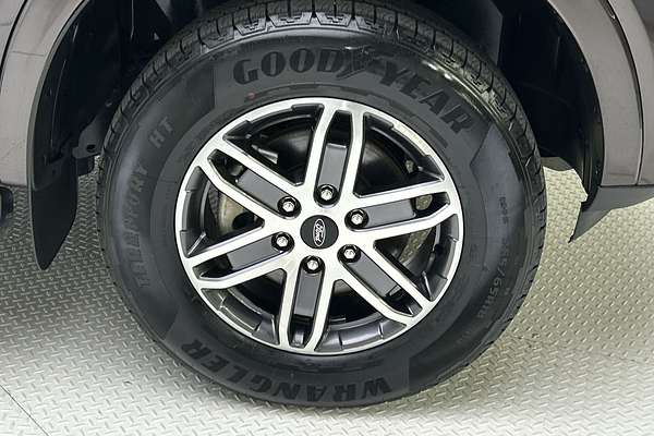 2023 Ford Everest Trend 2.0L thumb-9