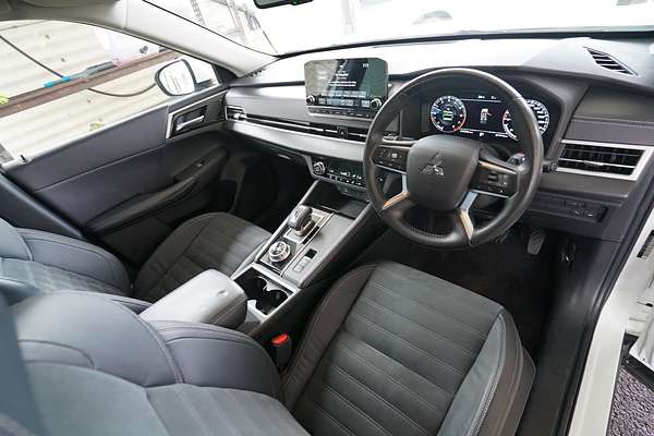 2022 Mitsubishi Outlander OUTLANDER ASPIRE 7 SEAT (2WD) ZM2P46