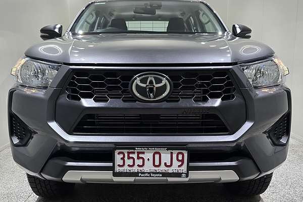 2025 Toyota Hilux SR 48V GUN126R 4X4