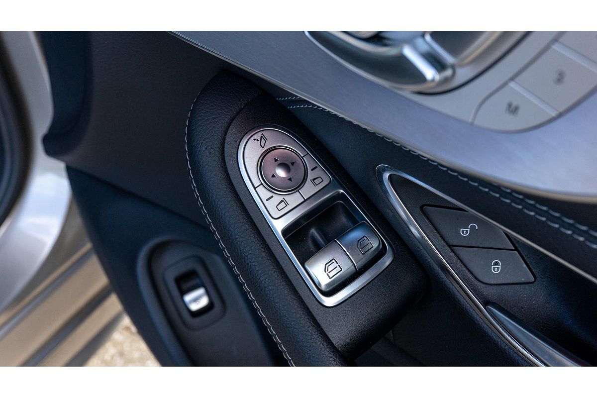 2019 Mercedes-Benz C-Class C200 C205