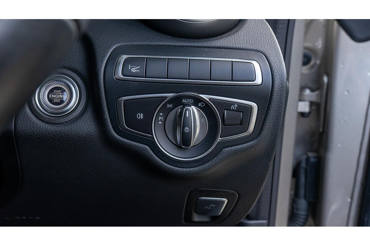 2019 Mercedes-Benz C-Class C200 C205