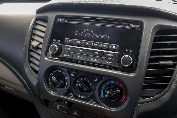 2015 Mitsubishi Triton GLX MQ 4X4