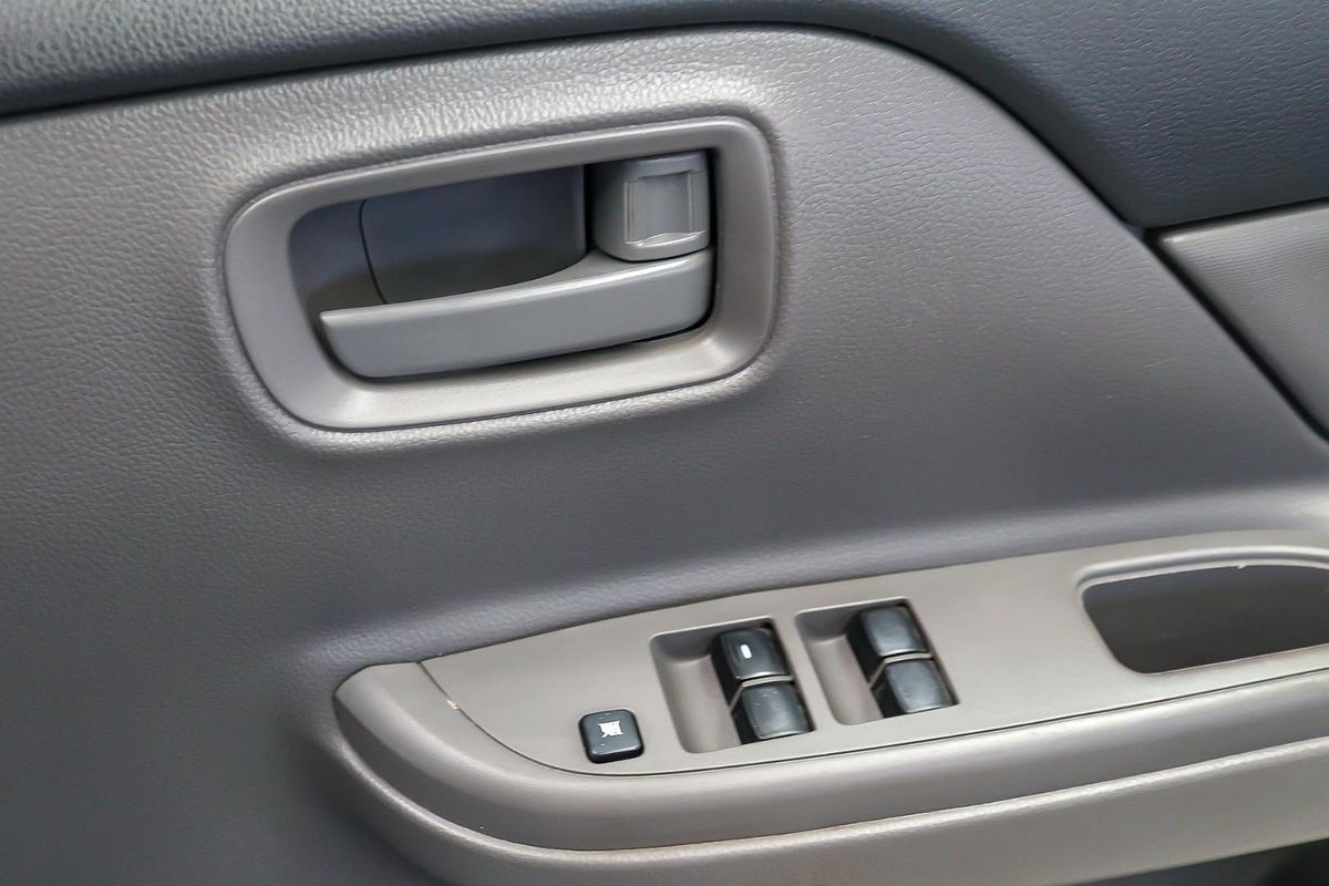 2015 Mitsubishi Triton GLX MQ 4X4