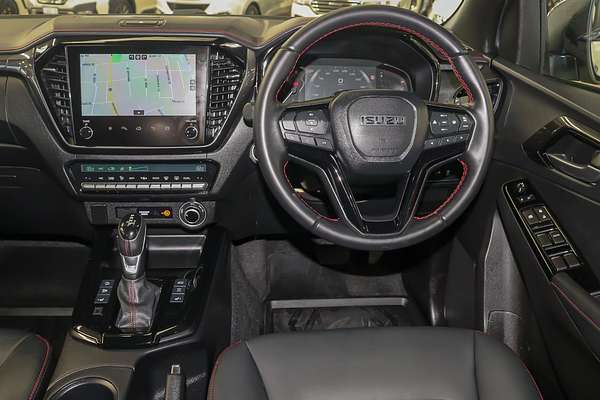 2025 Isuzu D-MAX X-TERRAIN 4X4