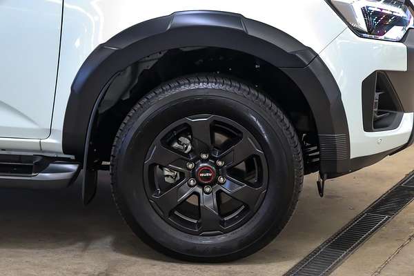 2025 Isuzu D-MAX X-TERRAIN 4X4