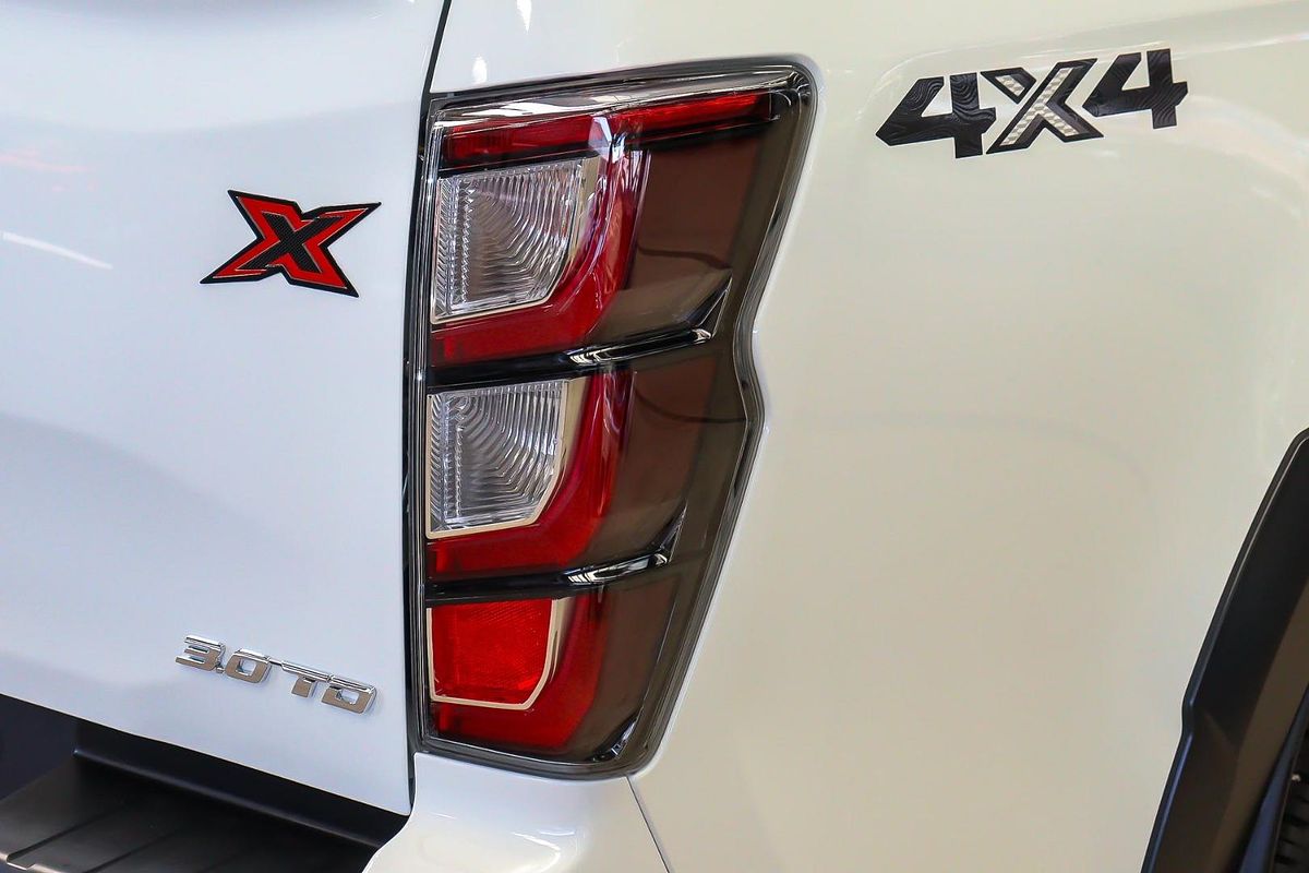 2025 Isuzu D-MAX X-TERRAIN 4X4