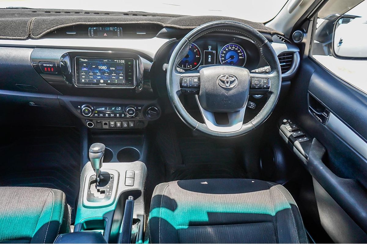 2018 Toyota Hilux SR5 GUN126R 4X4