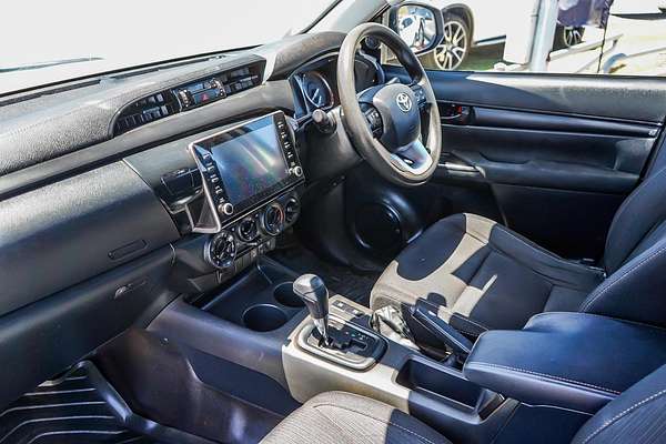 2021 Toyota Hilux SR GUN126R 4X4