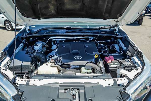 2018 Toyota Hilux SR5 GUN126R 4X4