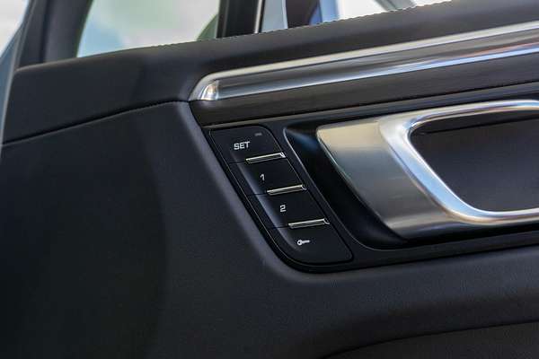 2020 Porsche Macan GTS 95B