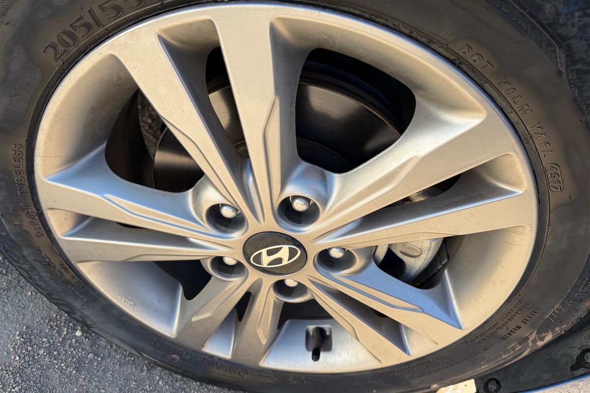 2017 Hyundai Elantra Active AD