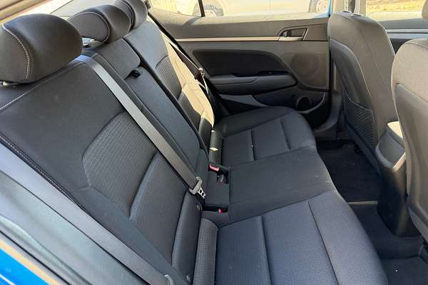 2017 Hyundai Elantra Active AD