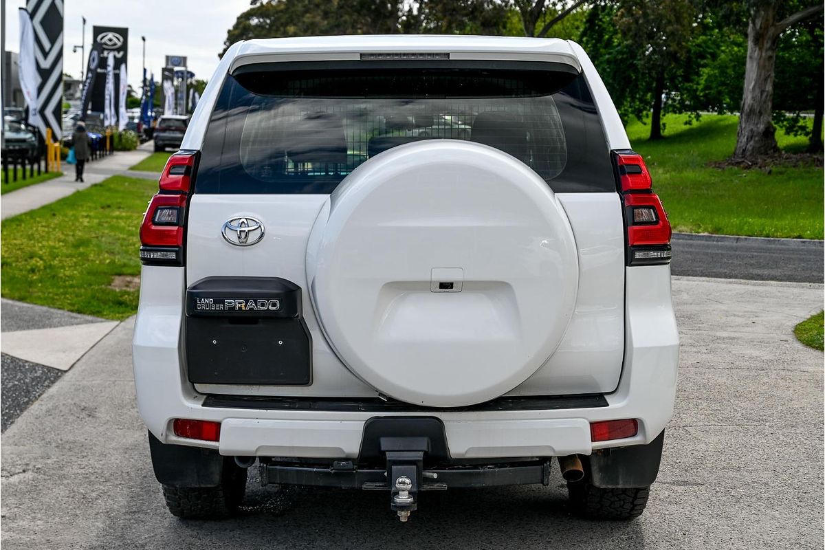 2022 Toyota Landcruiser Prado GX GDJ150R