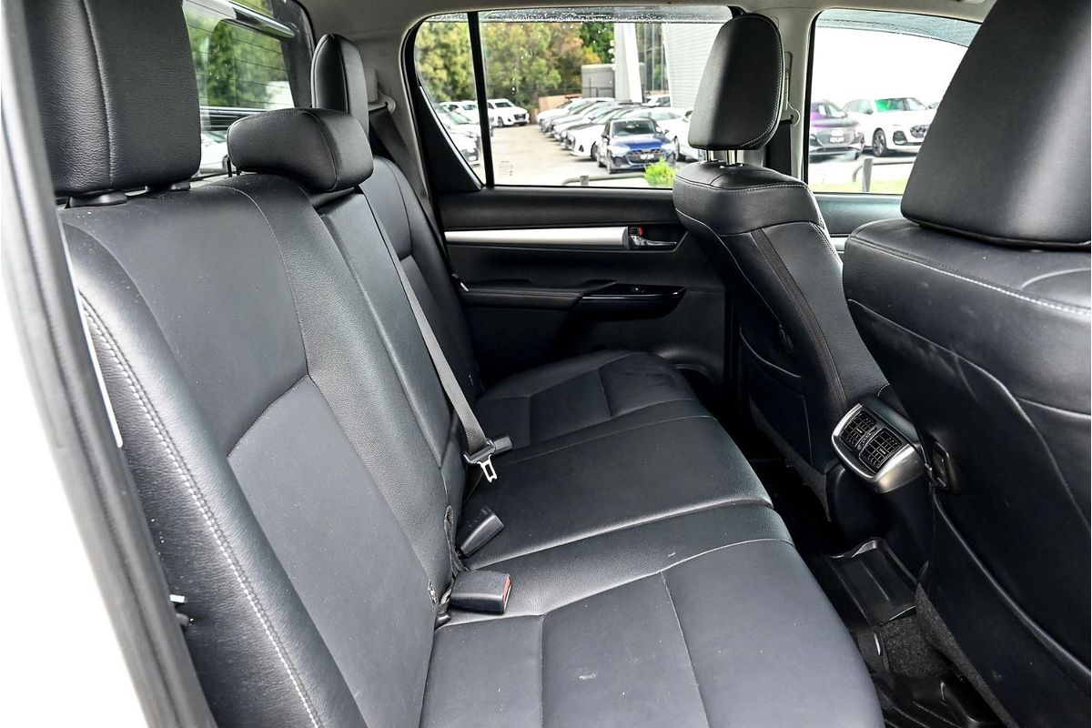 2021 Toyota Hilux SR5 GUN126R 4X4