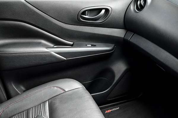 2021 Nissan Navara PRO-4X D23 4X4