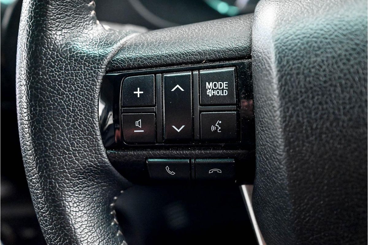 2021 Toyota Hilux SR5 GUN126R 4X4