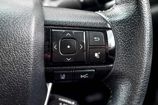 2021 Toyota Hilux SR5 GUN126R 4X4