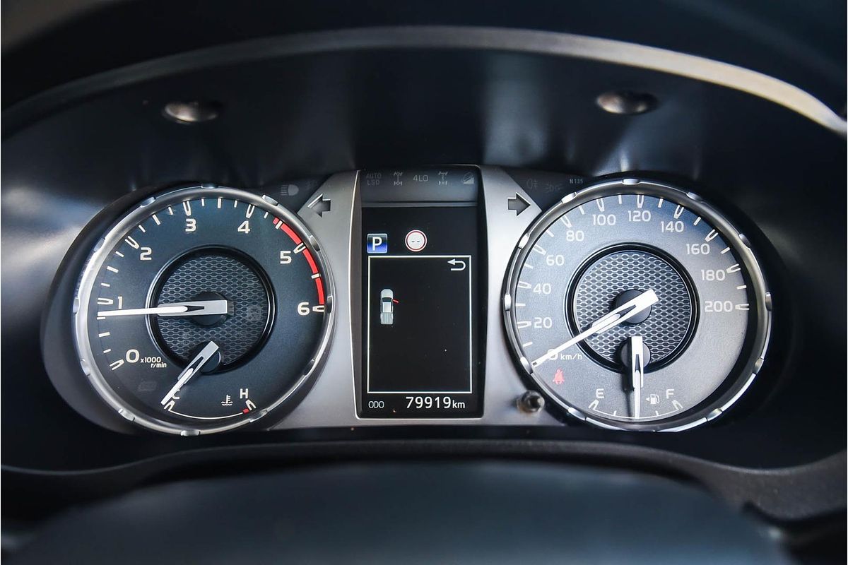 2021 Toyota Hilux SR GUN126R 4X4