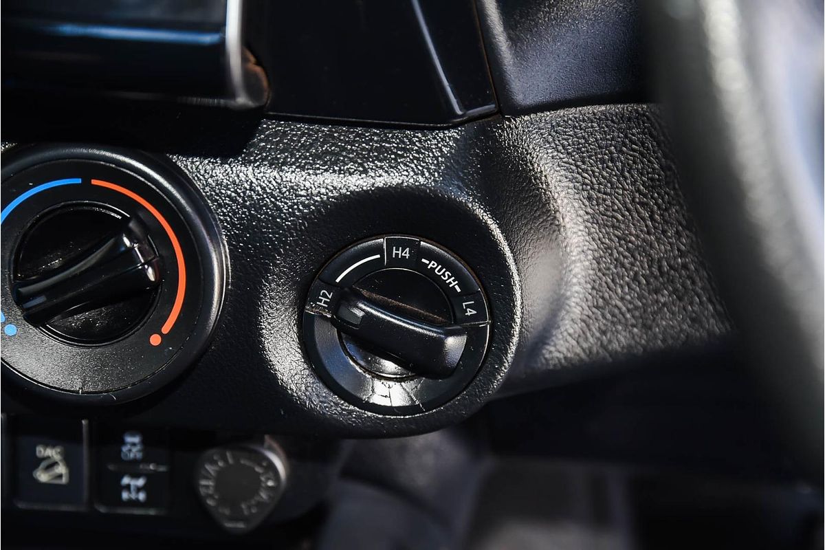 2021 Toyota Hilux SR GUN126R 4X4