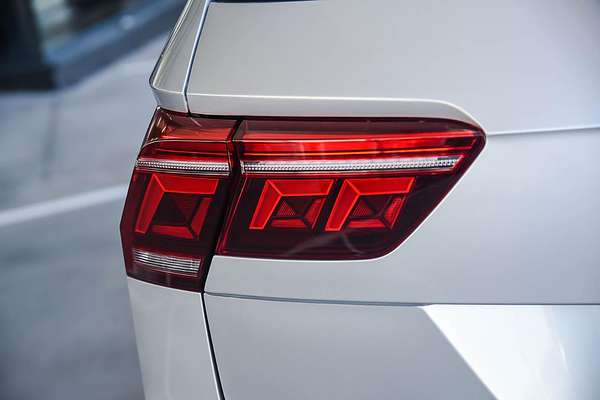 2021 Volkswagen Tiguan 147TDI Elegance 5N