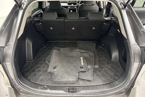 2019 Toyota RAV4 GXL MXAA52R