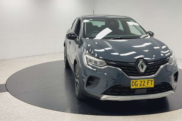 2022 Renault Captur Life XJB