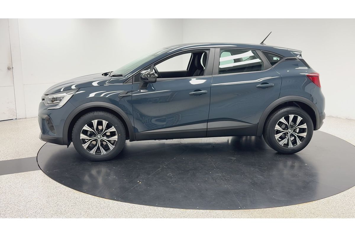 2022 Renault Captur Life XJB