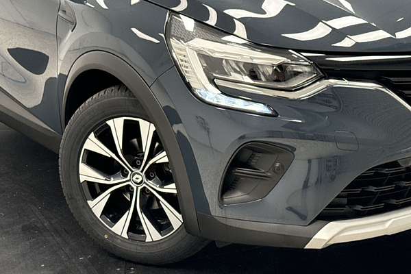 2022 Renault Captur Life XJB