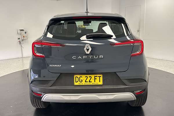 2022 Renault Captur Life XJB